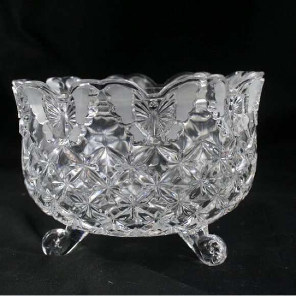 Hofbauer Other - 🦋 VINTAGE~Hofbauer Papillon Vintage 70’80’s frosted butterfly Crystal Snack Dish